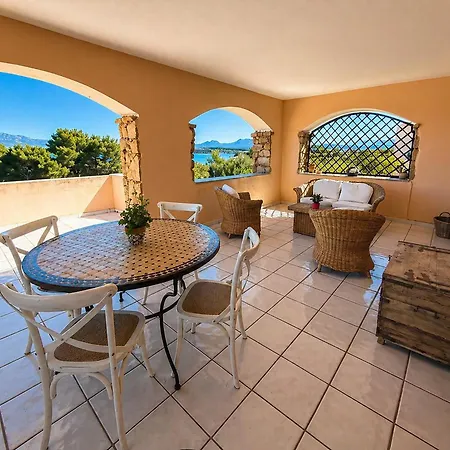 Deluxe La Terrazza Sul Golfo كانّيجوني