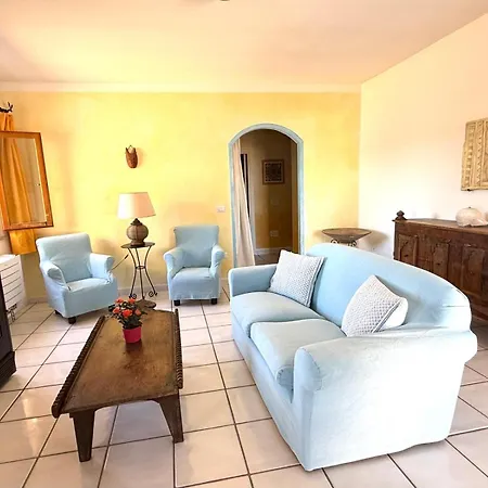 Deluxe La Terrazza Sul Golfo Канниджионе